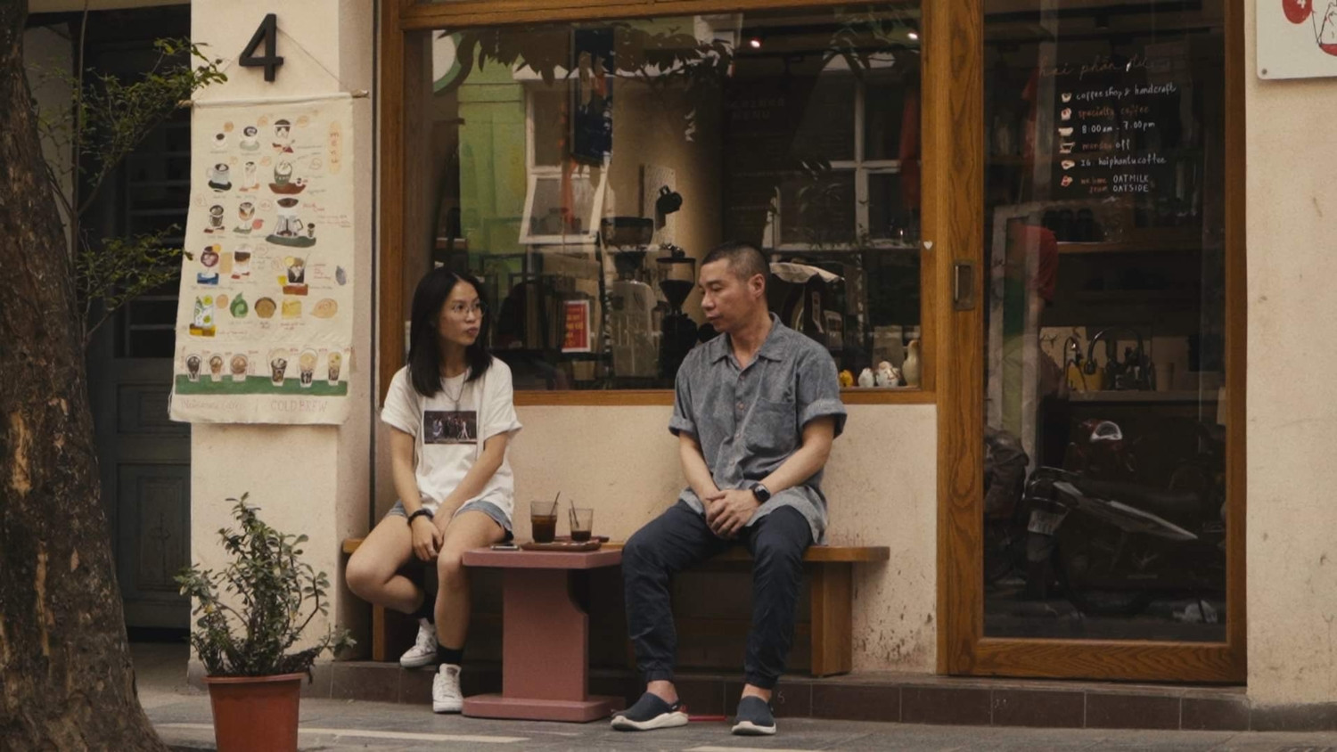 Con gái NSND Công Lý: Tôi rất biết ơn cô Ngọc Hà - vợ mới của bố!-2