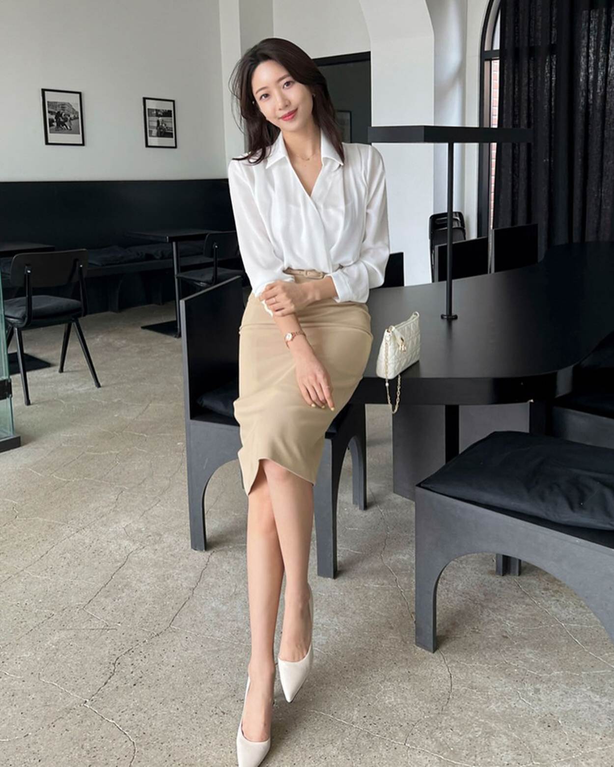 10 cách phối chân váy bút chì trẻ trung, tôn dáng dành cho nàng công sở-3