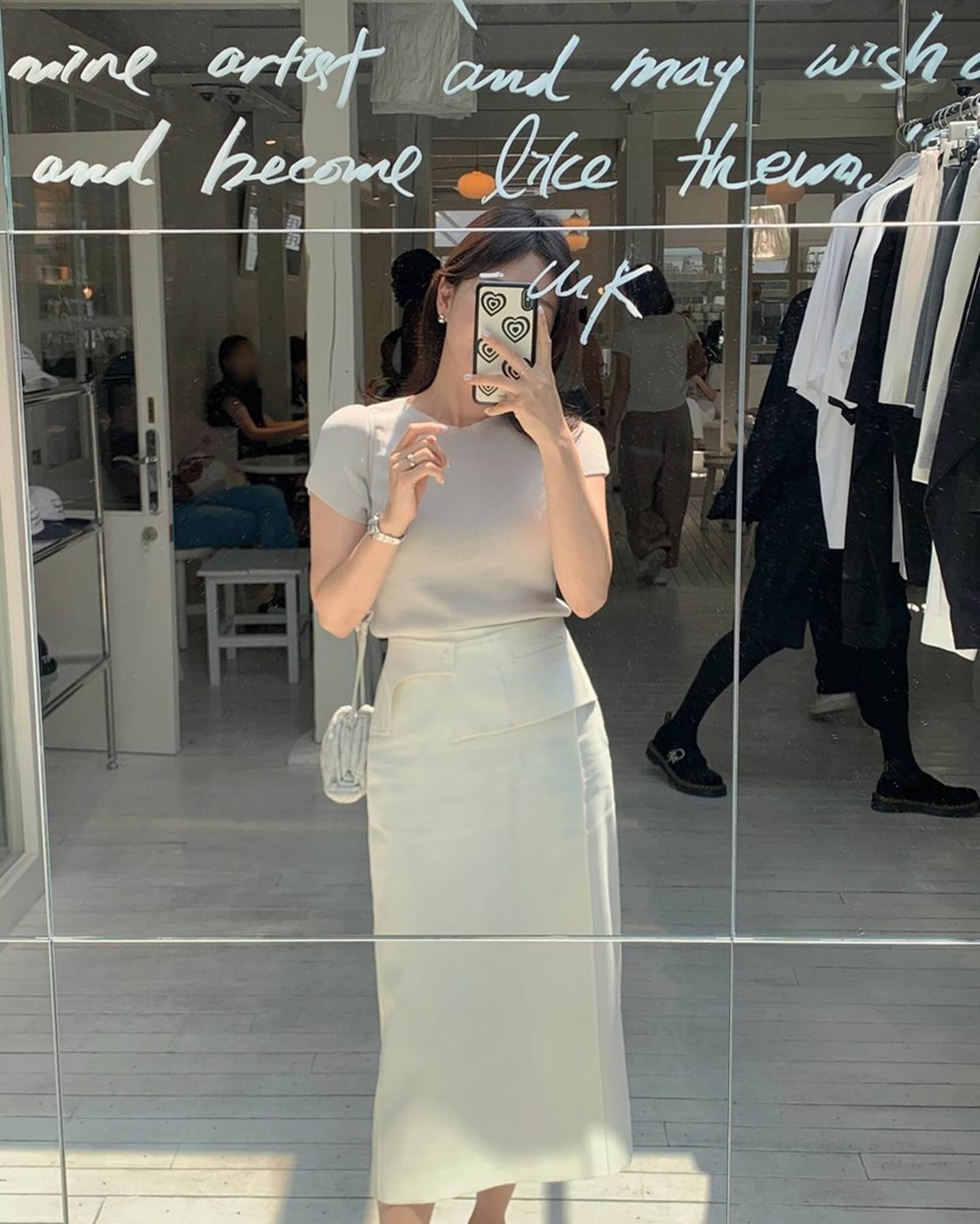 10 cách phối chân váy bút chì trẻ trung, tôn dáng dành cho nàng công sở-9