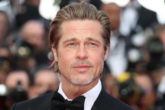 Brad Pitt suy sụp-1