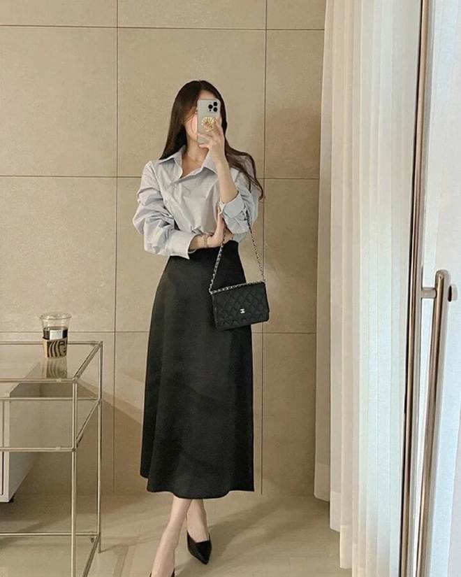Cách mặc chân váy đen dành cho người thích phong cách tối giản-1