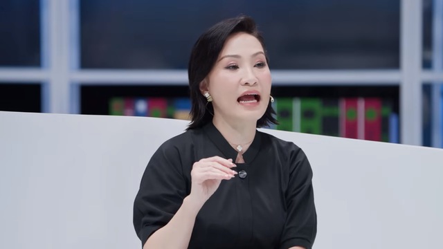 Nghệ sĩ Hồng Đào vỡ mộng khi sang Mỹ: Không như mình tưởng tượng, cuộc sống khó khăn-1