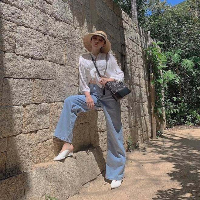Công thức phối đồ với áo sơ mi voan mỏng cho ngày hè-3