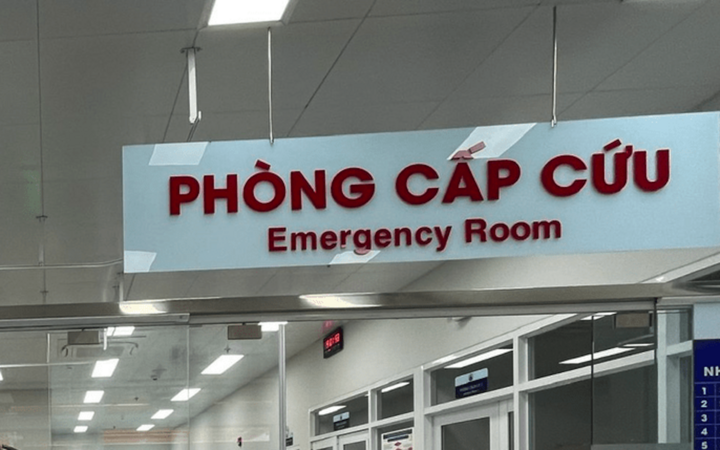 Ăn nhầm bả chó, bé 22 tháng tuổi nguy kịch-1