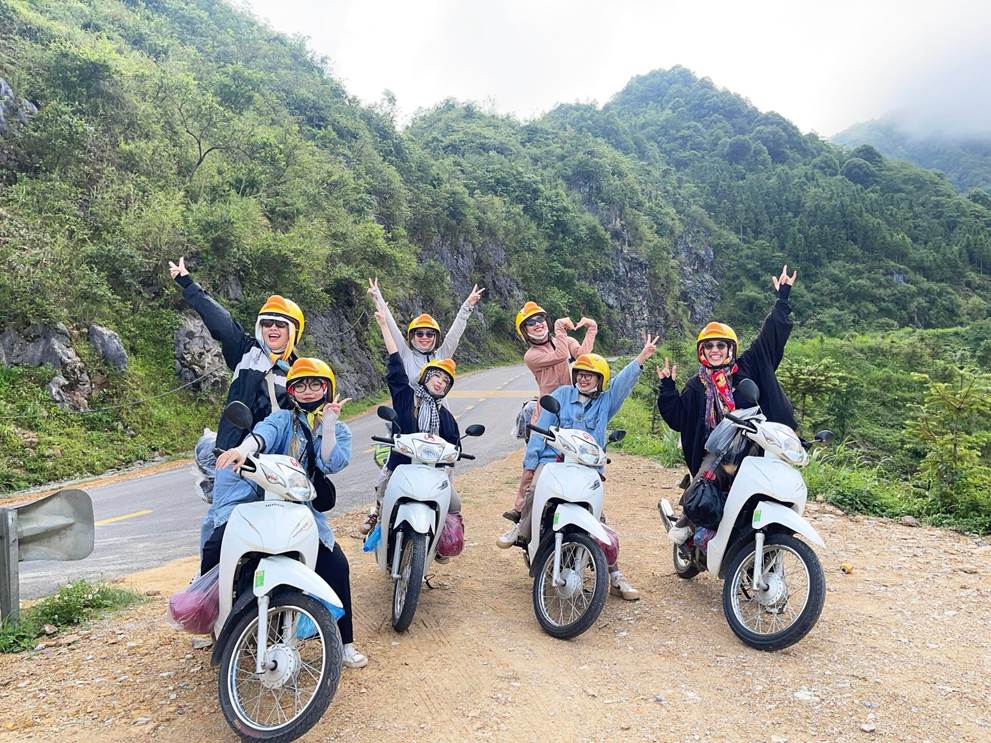 7 cô gái gen Z kể trải nghiệm nhớ đời khi phượt Hà Giang đúng đợt mưa lũ-6