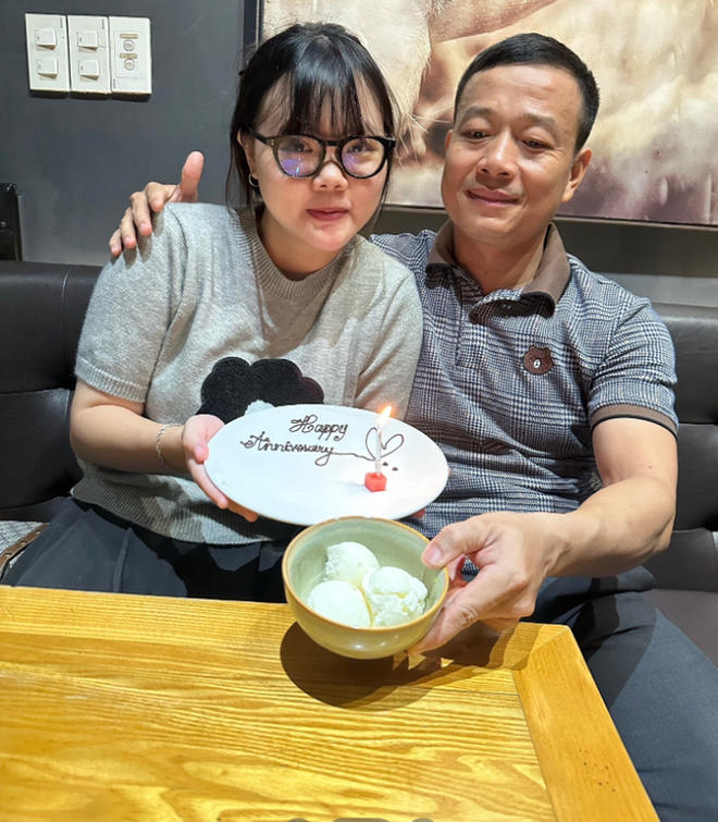Ông chú 43 tuổi được nữ sinh 2001 tỏ tình nhưng từ chối, 4 năm sau nhận cái kết không ngờ-1