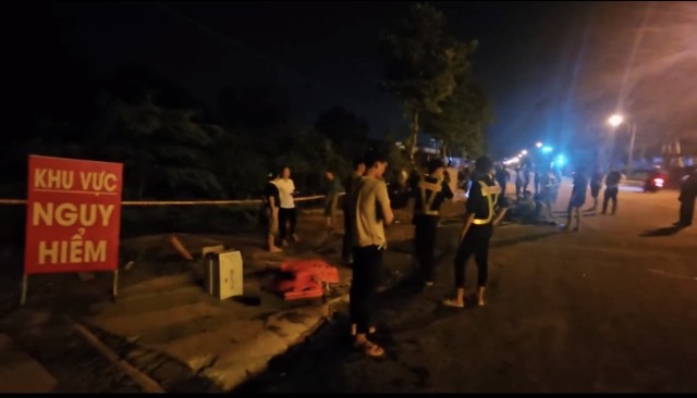 CLIP: Xuyên đêm tìm kiếm người phụ nữ bị nước cuốn trôi-2