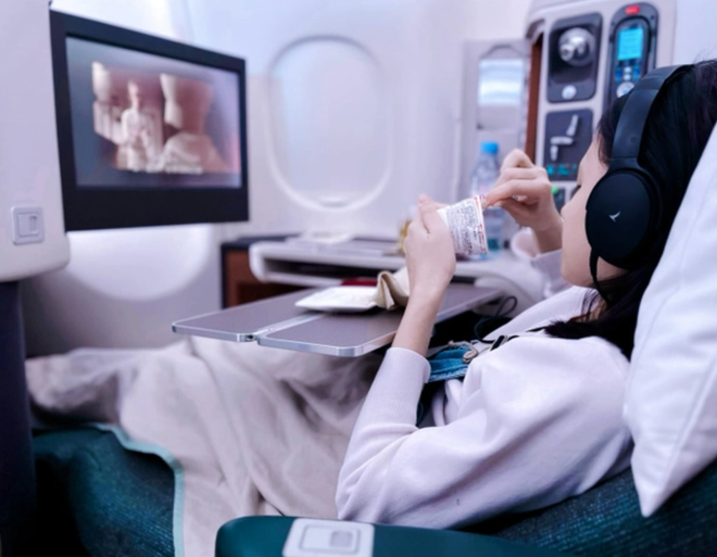 Ái nữ nhà Thuỷ Tiên - Công Vinh trổ mã, mới 11 tuổi chiều cao đã ăn đứt mẹ-3