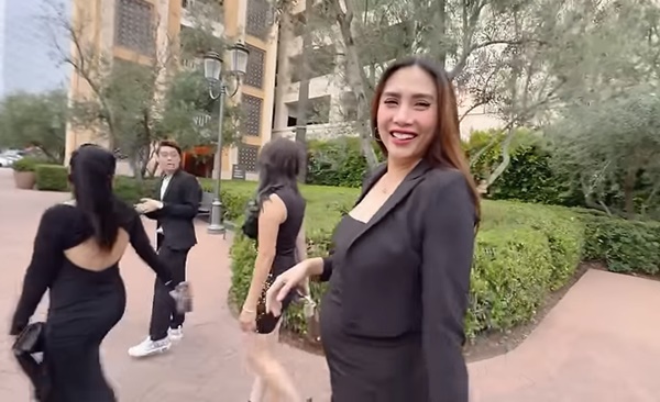 Một nữ siêu mẫu lộ bụng bầu tại Mỹ: Chọn về Việt Nam sinh con khiến ai cũng bất ngờ-2