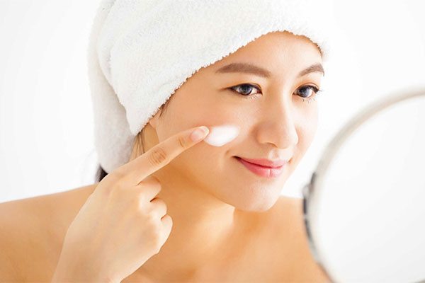 4 sai lầm khi dùng toner khiến làn da nhanh lão hóa-2