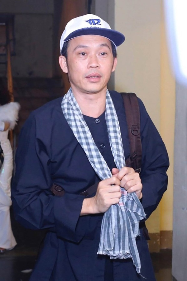 Sao Việt cùng thời: Người bị gọi bằng chú, người trẻ mãi không già-4