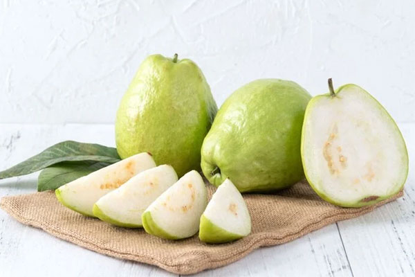 Điều gì sẽ xảy ra nếu mỗi ngày ăn một quả ổi?-1