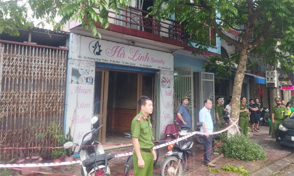 Hỏa hoạn làm 3 người chết ở Bắc Giang, lửa bùng phát từ nơi để xe đạp điện-2