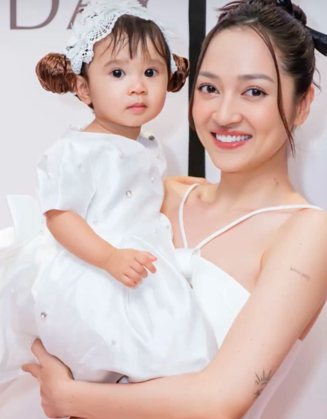 Bảo Anh than thở vì gặp 1 vấn đề với con gái-4