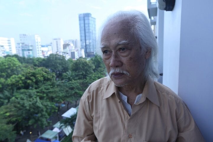 NSƯT Anh Thái phim Chị Dậu, Chạy án qua đời-1