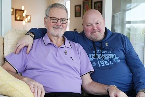Hai cha con cùng mắc 1 loại ung thư, chỉ ra 3 điều nam giới cần làm để phát hiện bệnh sớm-3