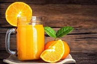 Điều gì xảy ra khi uống nước cam mỗi ngày?