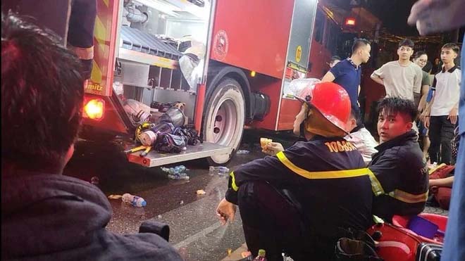 Vụ cháy khiến 4 người tử vong ở Định Công Hạ: Cảnh sát cứu hỏa kể nỗi ám ảnh khi tiếp cận hiện trường-1