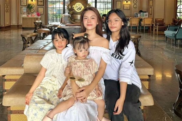 Phạm Quỳnh Anh gợi ý 10 set đồ đơn giản giúp phụ nữ trên 40 tuổi trẻ hóa phong cách-11