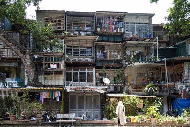 Ma trận chuồng cọp san sát ở Hà Nội: Những khung sắt nhốt người trong hỏa hoạn-2