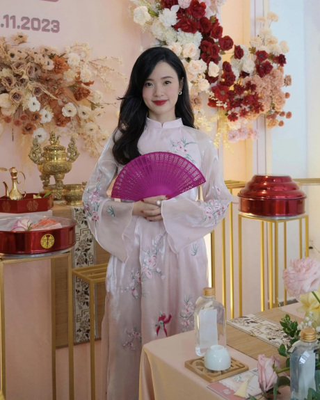 Thông tin hiếm lễ ăn hỏi của Midu, đã đặt may riêng tới 40 bộ áo dài-2