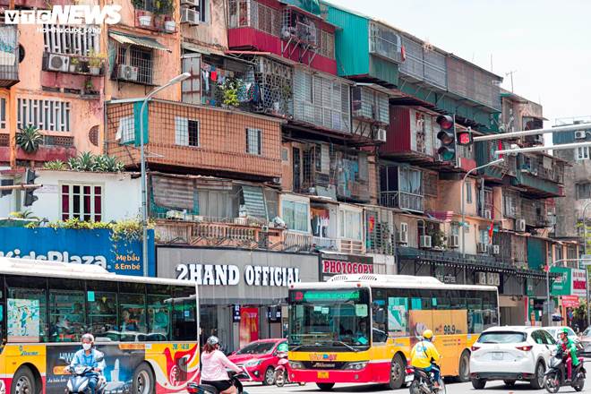 Ma trận chuồng cọp san sát ở Hà Nội: Những khung sắt nhốt người trong hỏa hoạn-14