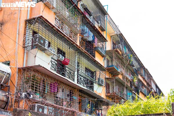 Cháy tại công ty linh kiện điện tử trong khu công nghiệp ở Vĩnh Phúc-3