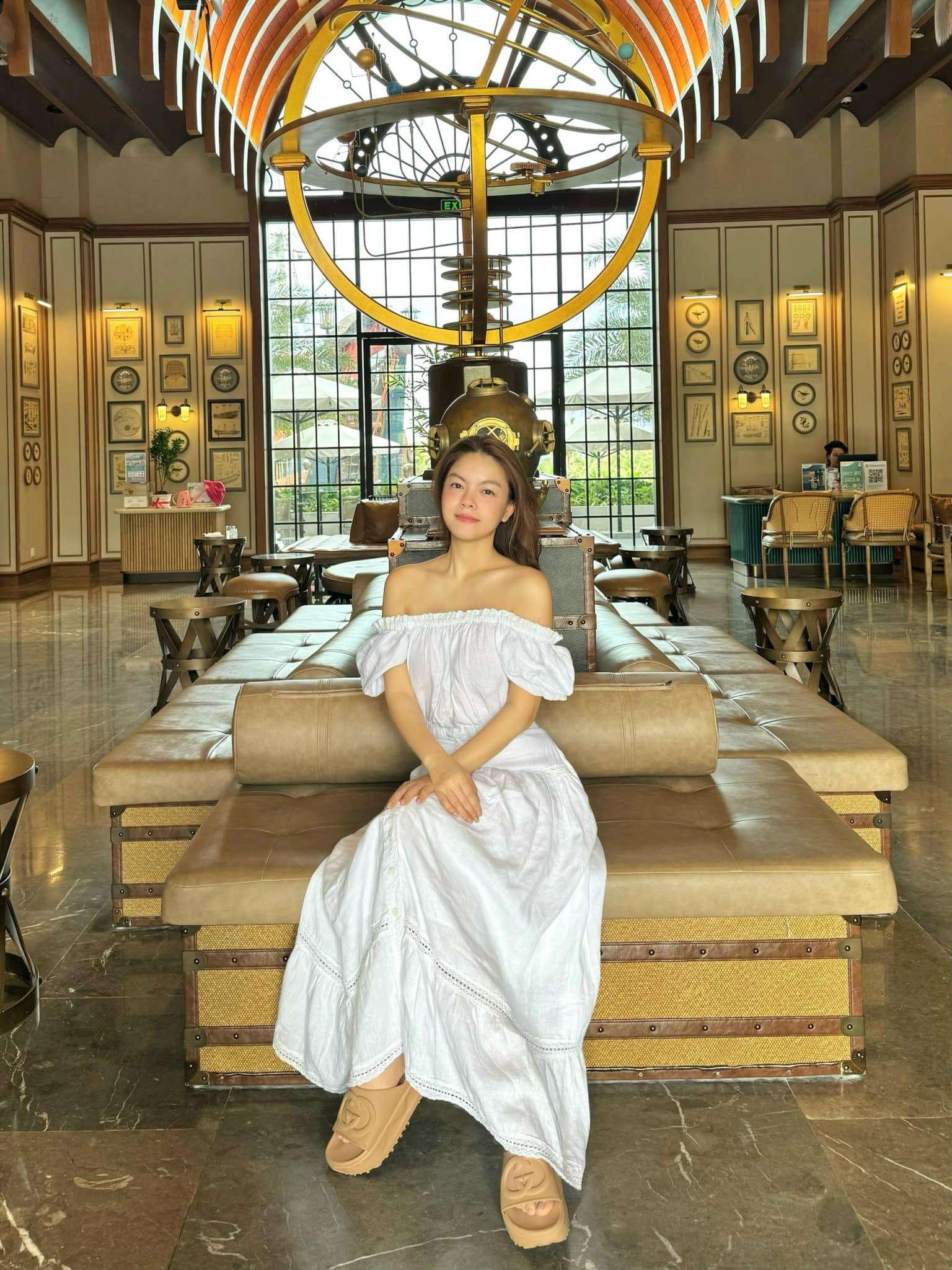 Phạm Quỳnh Anh gợi ý 10 set đồ đơn giản giúp phụ nữ trên 40 tuổi trẻ hóa phong cách-4