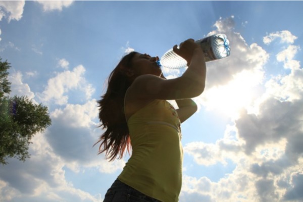 2 loại nước uống vào buổi sáng tốt ngang nhân sâm, giúp dưỡng gan, bảo vệ thận-1