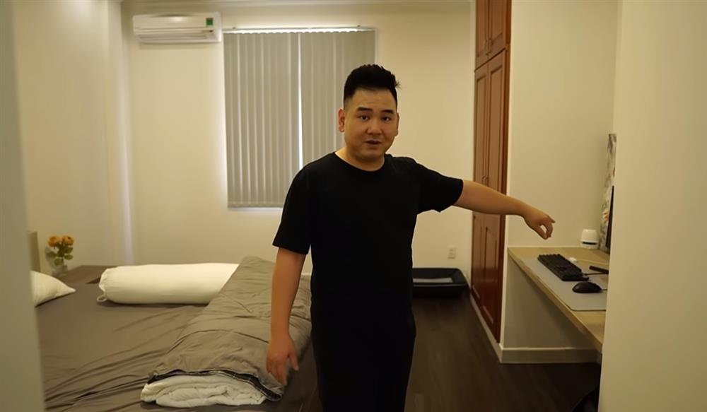 Công khai ly hôn streamer giàu nhất Việt Nam, dời biệt thự bạc tỷ Xoài Non hiện sống ra sao?-11