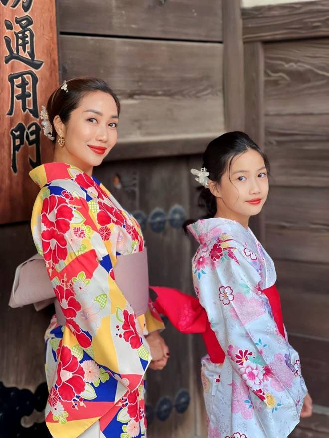 Con gái Ốc Thanh Vân gom ve chai ở Úc, đảm đang phụ mẹ việc nhà-3