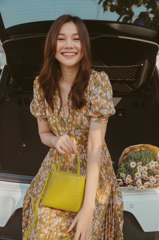 Netizen tranh cãi tin đồn Thanh Hằng mất hợp đồng quảng cáo vào tay Hồ Ngọc Hà-2