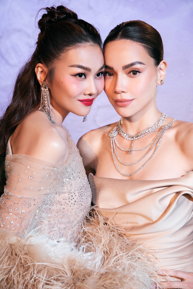 Netizen tranh cãi tin đồn Thanh Hằng mất hợp đồng quảng cáo vào tay Hồ Ngọc Hà-5