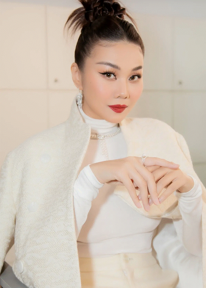 Netizen tranh cãi tin đồn Thanh Hằng mất hợp đồng quảng cáo vào tay Hồ Ngọc Hà-18