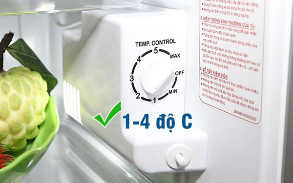 Mua rau về đừng chỉ rửa rồi cất đi, làm thêm bước này rau để cả tháng vẫn tươi xanh như mới-5