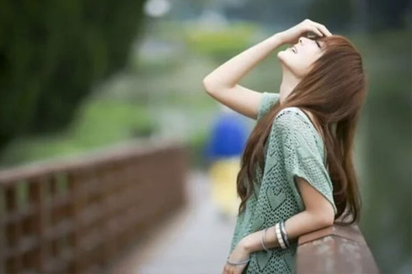 Vợ tôi lừa tình, lừa tiền trai trẻ trên mạng, bị phát hiện thì đổ lỗi cho chồng-1