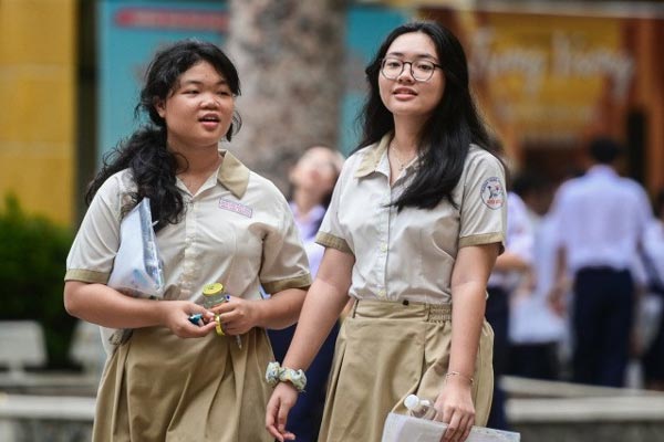 Điểm thi Ngữ văn vào lớp TP.HCM cao nhất 9,5-2