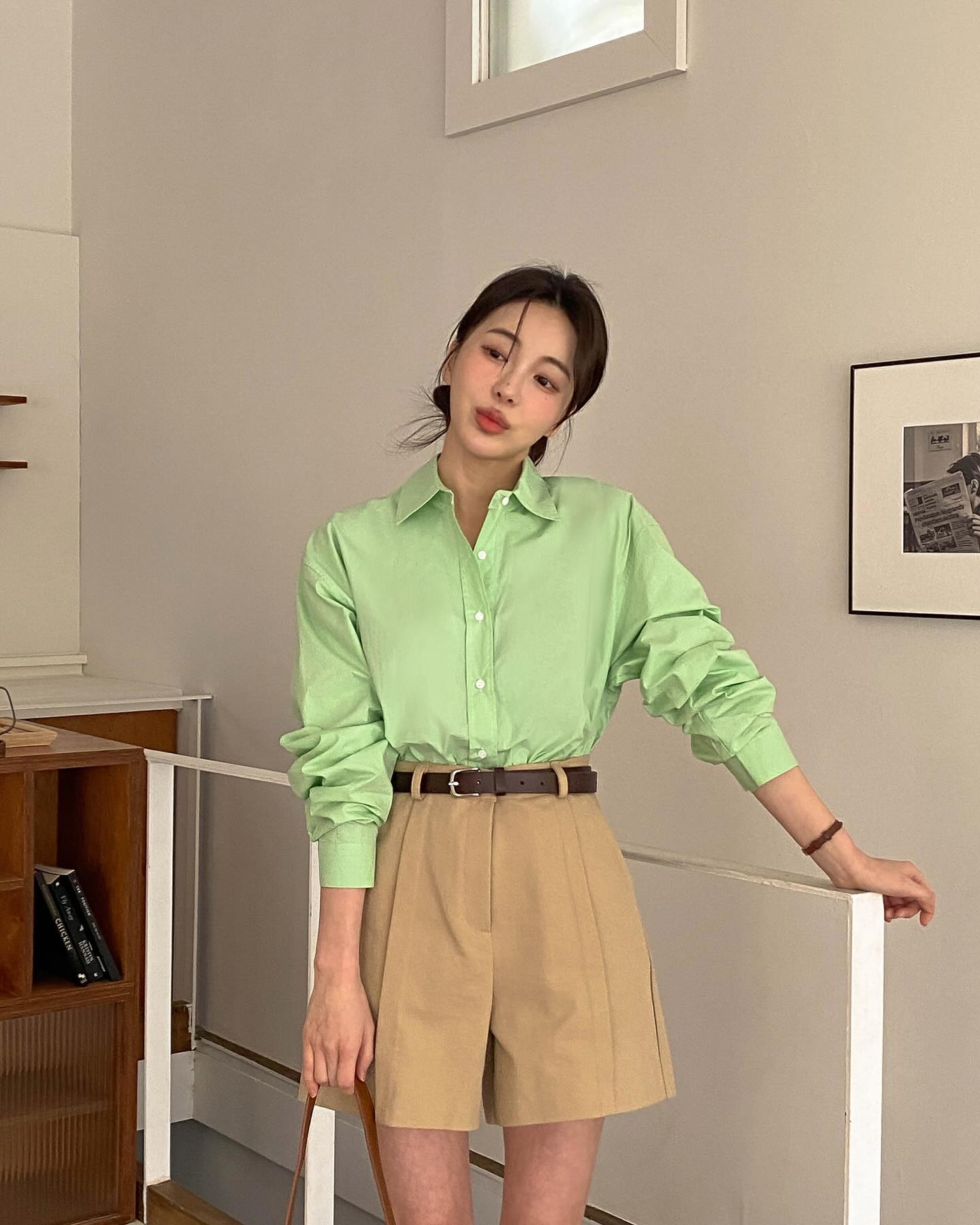 5 mẫu quần short giúp chân thon thả hơn, phù hợp để diện xuống phố lẫn đi du lịch-1