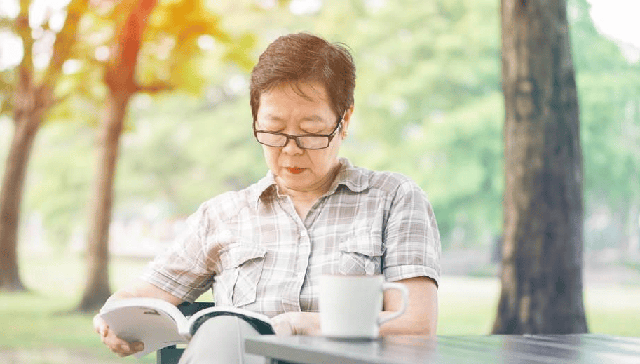 Người sau 65 tuổi giữ được 2 kín với con cháu thì gia đình càng có phúc báo, êm ấm-1