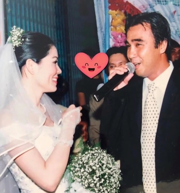 MC Quyền Linh: Tôi chẳng có gì trong tay còn vợ đã đi xe hơi nên không dám chở về-2