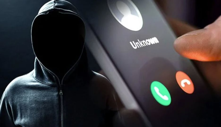 Hà Nội: Cụ bà bị lừa mất 500 triệu đồng chỉ sau 1 cuộc điện thoại-1