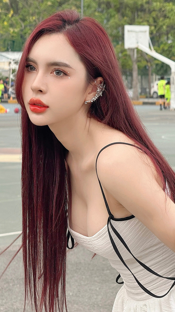 Sắc vóc đời thực của MC Euro Tú Anh-3