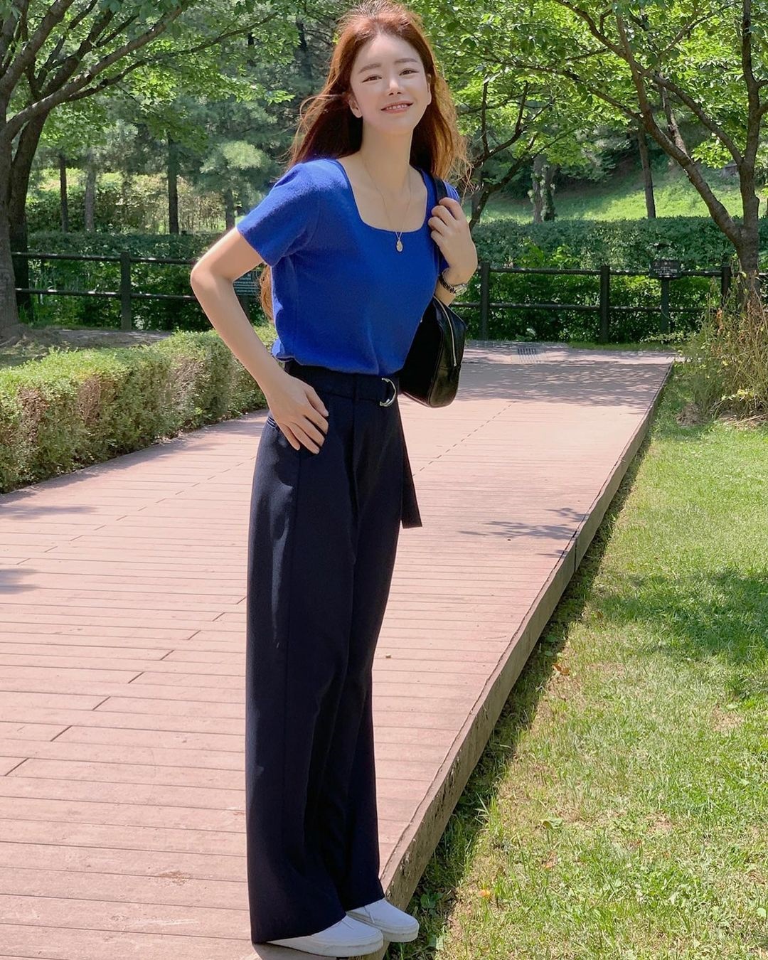 Nàng đùi to nên kết thân với 4 kiểu quần này để tôn dáng, che khuyết điểm hiệu quả-2