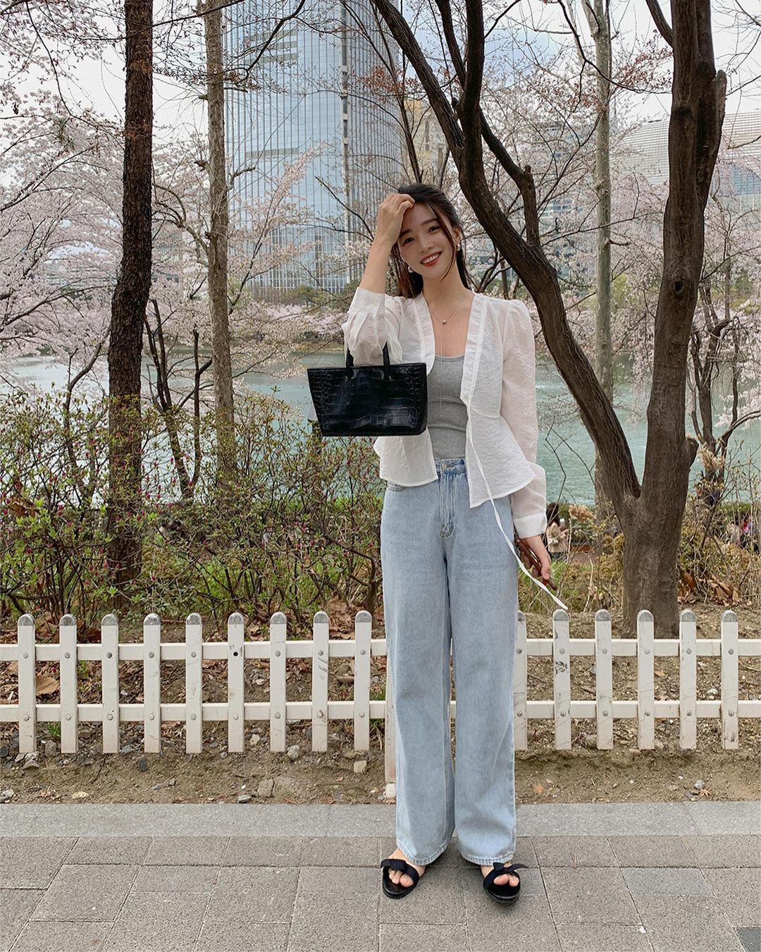 Nàng đùi to nên kết thân với 4 kiểu quần này để tôn dáng, che khuyết điểm hiệu quả-4