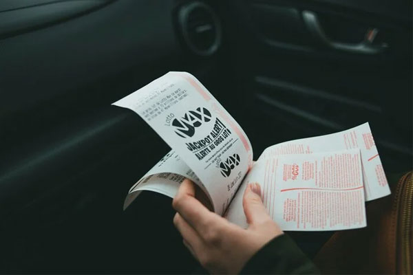 Trúng số 33 tỷ đồng, người phụ nữ có hành động đáng xấu hổ và cái kết-3