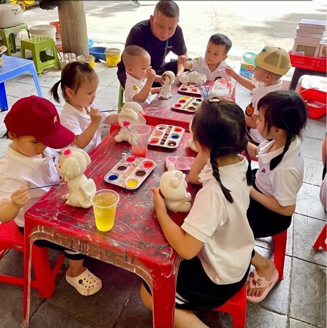 Nghỉ hè gửi 7 con cho ông bà chăm, ông bố Hà Nội nửa đêm nhận 20 cuộc gọi đòi trả về nơi sản xuất”-6