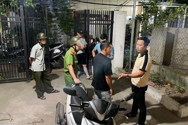 Triệt phá đường dây hô biến” hàng giả thành sản phẩm chống đột quỵ của Hàn Quốc-3