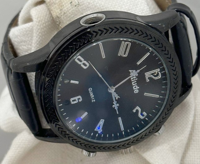 Vụ người mẫu Châu Bùi bị quay lén thay đồ: Công an TPHCM vào cuộc-2