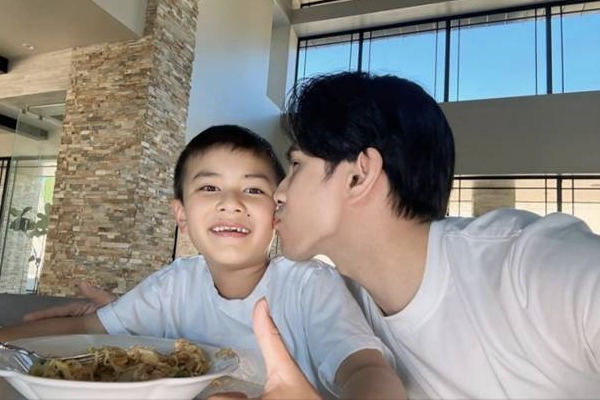 Con đi mẫu giáo cả tháng không lên lạng nào còn sụt ký, mẹ đến trường thấy bữa trưa thì chết đứng-6