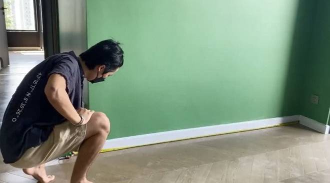 Youtuber từng muốn tương tác Trấn Thành khoe nhà mới, một điểm trong phòng khách làm dân mạng tranh cãi dữ dội-5